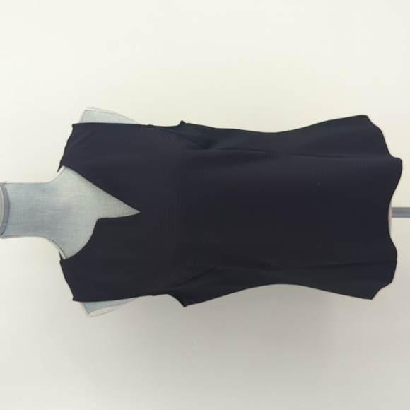 J. McLaughlin Tops - J McLaughlin Women's L Tank Black Solid Jersey Ribbed Panel Notch Neck